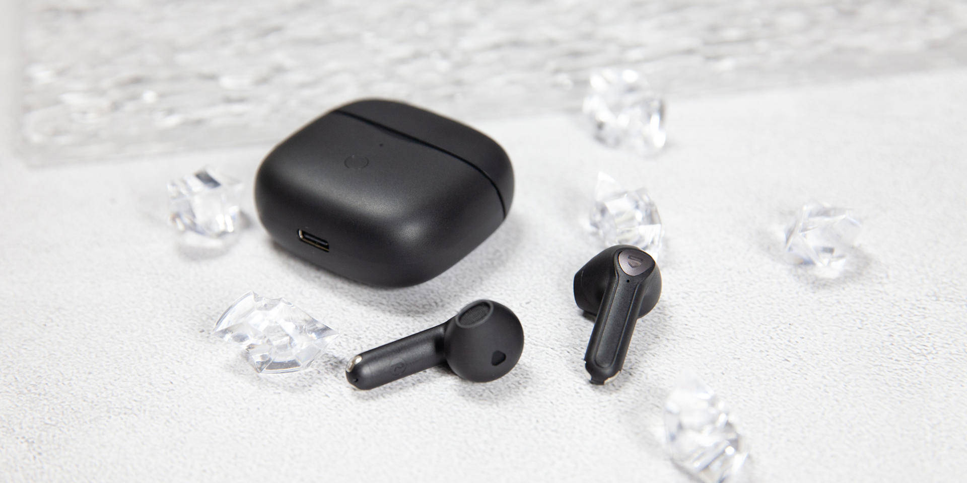 SOUNDPEATS泥炭Air3凭啥是百元档最值得入手的半入耳真无线蓝牙耳机?