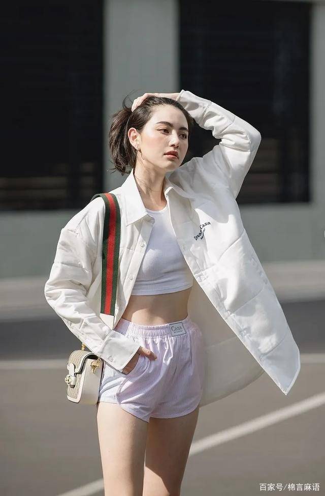 女生|时髦精必修课，“上长下短”，才是大长腿成功抢镜的不二法门