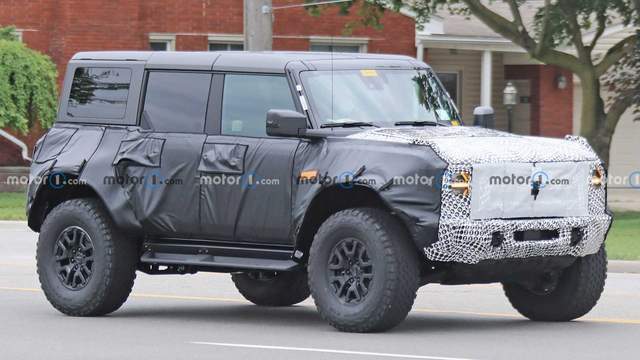 预计2030年上市 福特Bronco Raptor路试谍照曝光_搜狐汽车_搜狐网