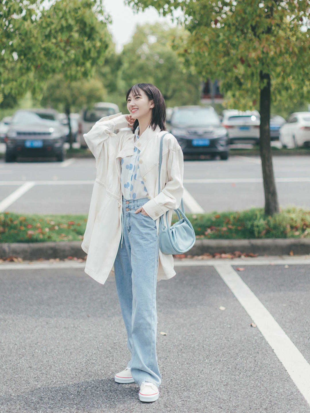 感觉|秋季,针织衫怎么穿出高级感?搭配这几个基础款,绝对惊艳