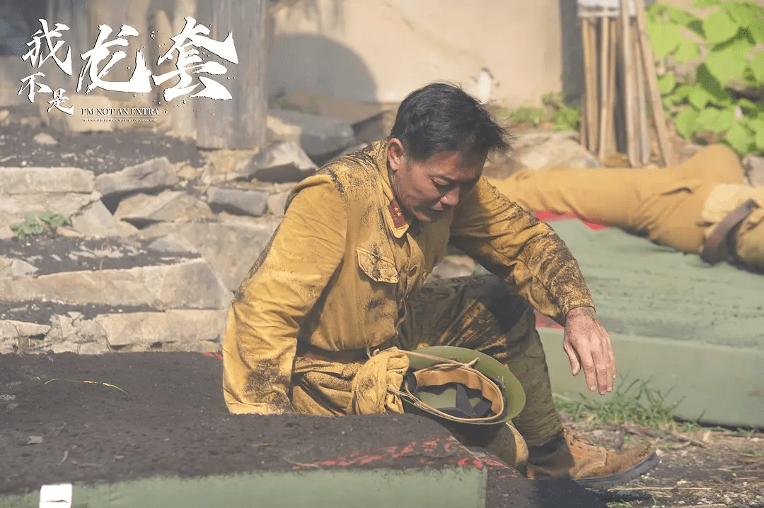 女郎|曾拍港片大火的钱小豪，如今合作“晶女郎”，竟演了这样一部烂片