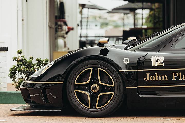 f1冠军是老板,限量12辆,比法拉利更有品位的改装超跑_搜狐汽车_搜狐网