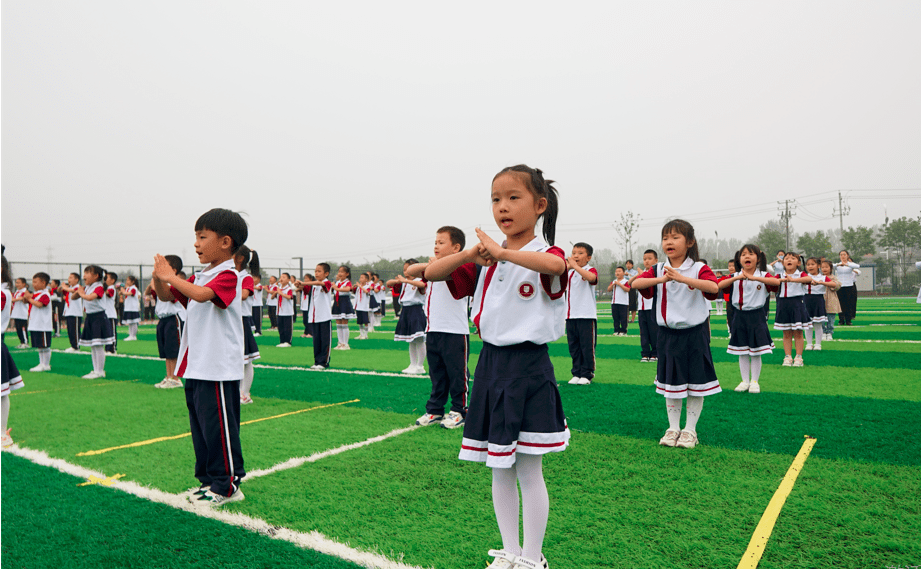 杨凌西交康桥绿地小学建成投用迎来首个开学季