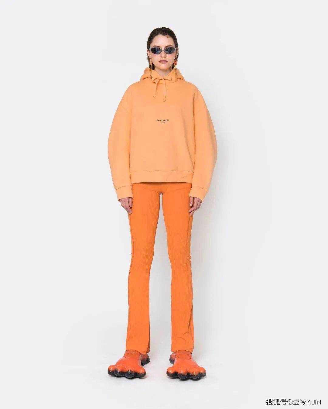 设计|新锐设计师|靠怪兽五指鞋出圈的服装设计师宝藏品牌