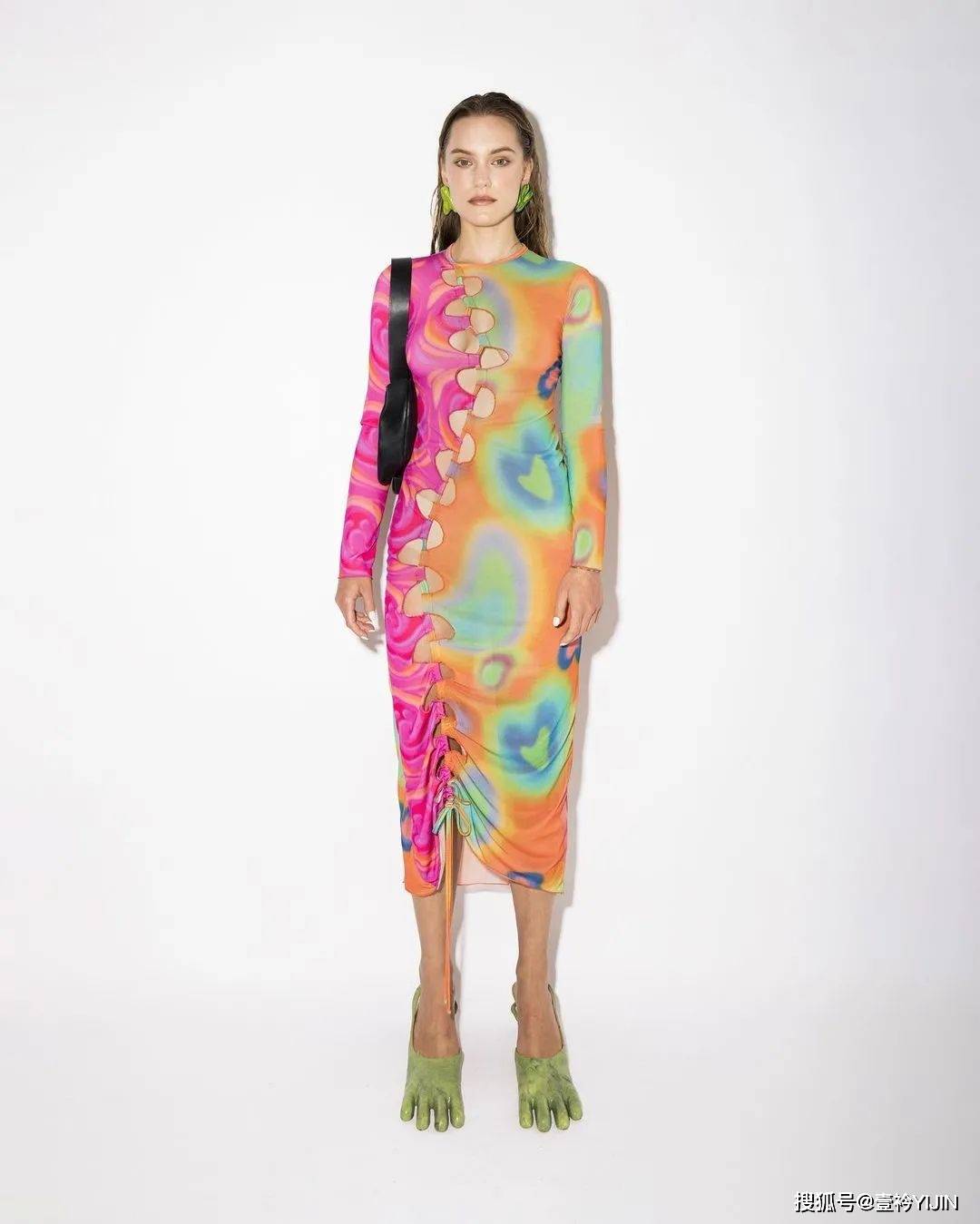 设计|新锐设计师|靠怪兽五指鞋出圈的服装设计师宝藏品牌