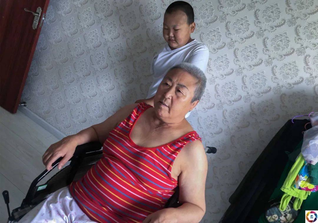 李明喆|男孩右臂莫名疼痛，为了保命无奈截肢，谁知断臂后更大的悲剧来了