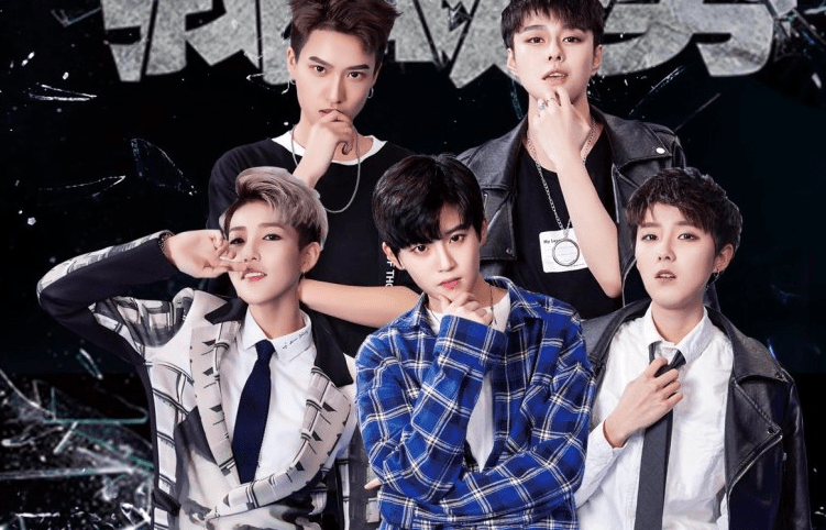 舞台|《爆裂舞台》被调侃有偶像包袱的陆柯燃,为何听《妈妈说》哭了?