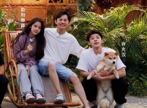 因为|蘑菇屋邀请土豪嘉宾,送出的礼物高达几千元,看清正脸后纷纷想嫁