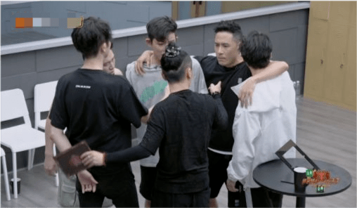 张晋|《哥哥》二公,张晋李承铉部落夺冠,陈辉刘端端欧阳靖淘汰!