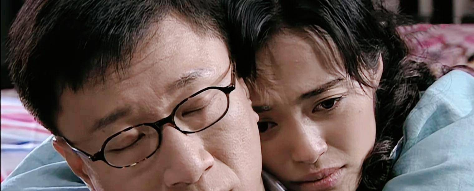 敌人|谍战剧《潜伏》与《风筝》对比看，二者的差距还是很明显