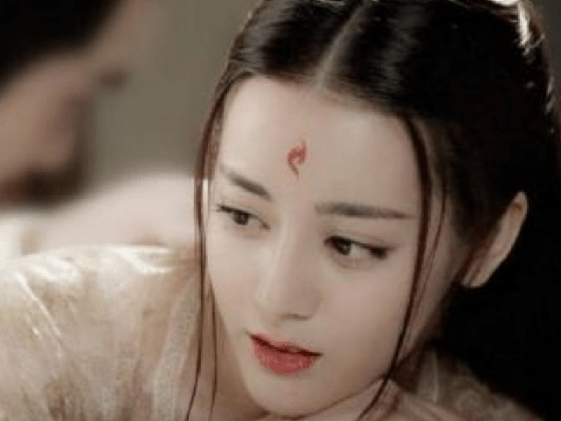 样子|当女星遇见古装造型：谭松韵清纯，刘亦菲飒爽，她让人彻底沦陷！