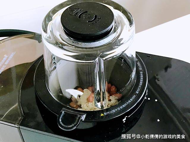 长条|用花生做的面包，组织细腻如棉花，入口即化，操作简单，别错过