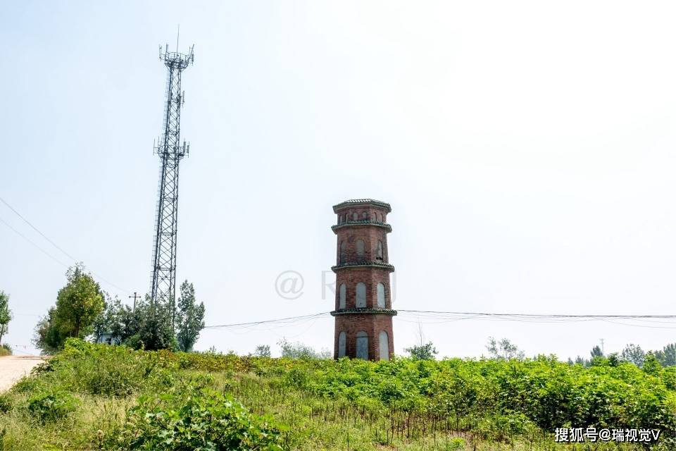 同山观震台:八面四层红砖砌,46岁了_浚县