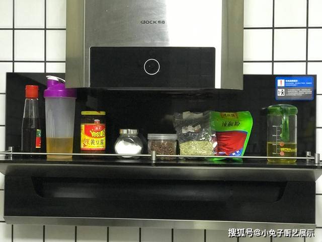 a8fd79a55fe149e09cc74d25c7a7b9d6.jpeg
