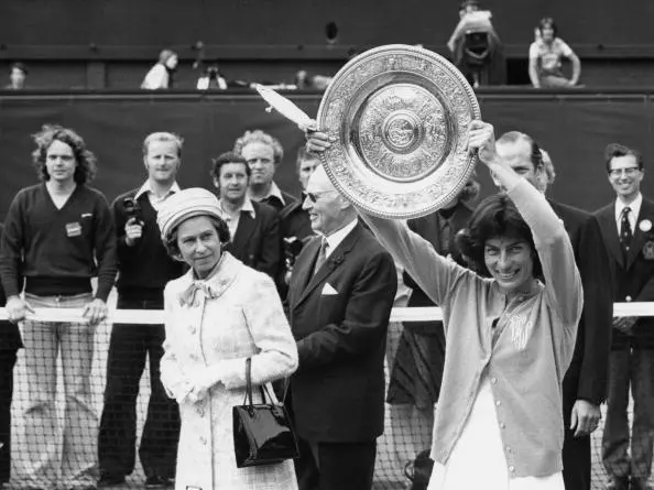 历史|18岁拉杜卡努创历史，成网坛史上首位拿到大满贯冠军的资格赛球员