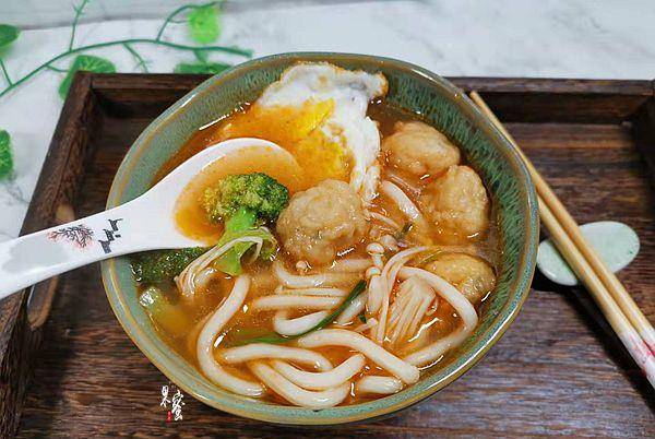 暖胃|天冷，来一份这早餐，汤菜主食皆有，暖胃营养，10分钟可备好上桌