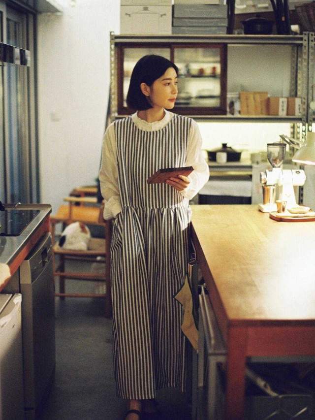 下半身|秋季怎么穿出优雅温柔感？这些穿搭简约大气，百搭又洋气