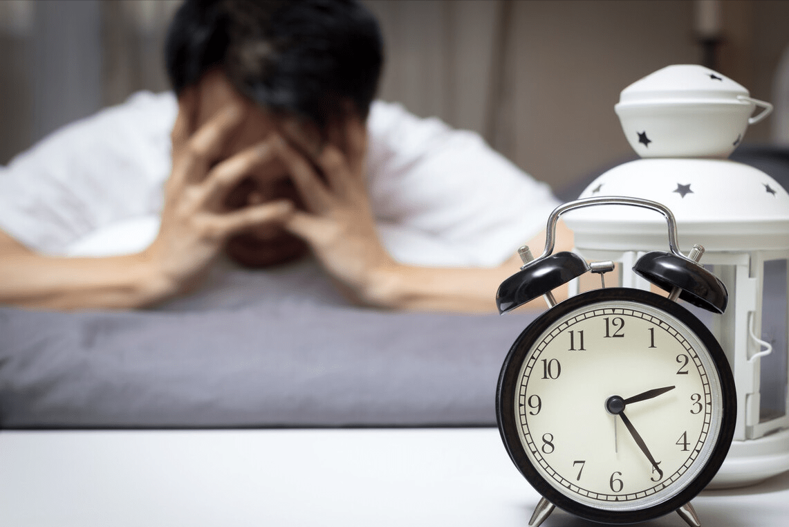 剂量|失眠了，安眠药该不该吃？会不会产生依赖感？看看药师怎么说