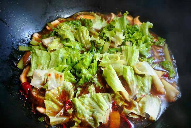 哪些菜可以做水煮菜好吃 fb39c36937124d31afed53f3ae2a4945.jpeg
