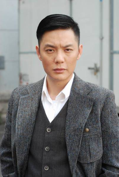 原创前妻动用自己资源将他捧红,他却用一年抛弃妻子,最惨的前妻?