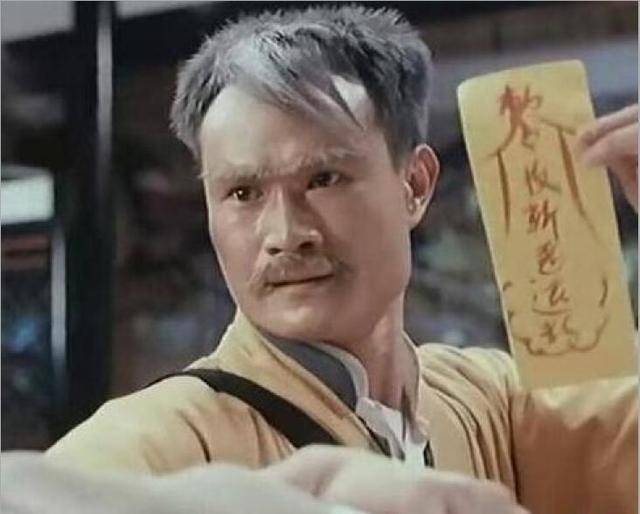 易烊千玺和刘德华新片争霸可你还记得一代宗师九叔林正英吗