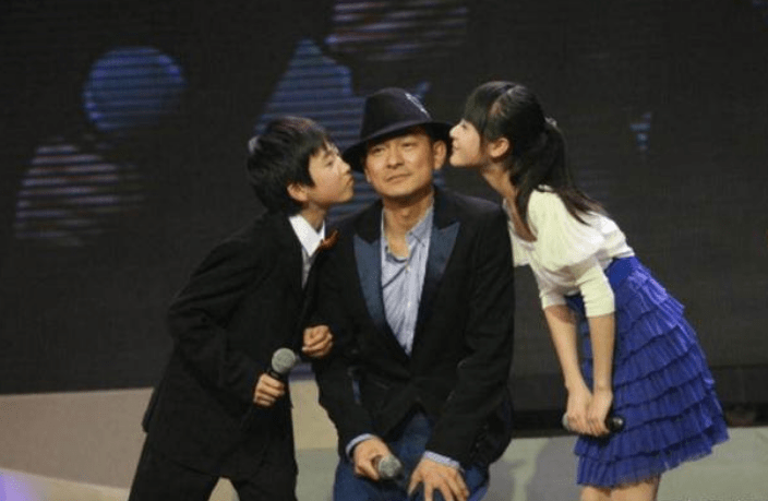 他出身普通家庭,8岁走上艺术道路,在演艺圈不温不火却仍奋斗_石云鹏