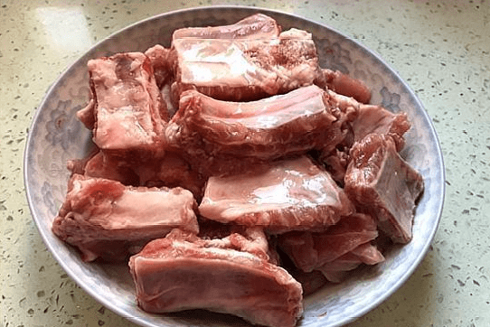 排骨肋排好还是小排好 1a6eb3b799d9423496440610de6ee686.png
