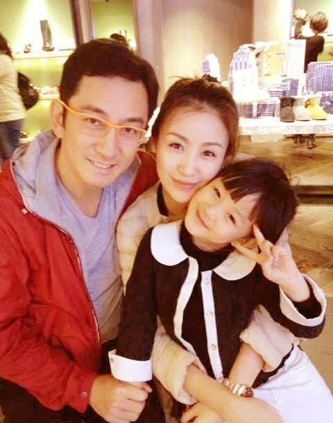 模范前夫 吴启华 二婚失败 将长春籍小前妻当亲人 石洋子