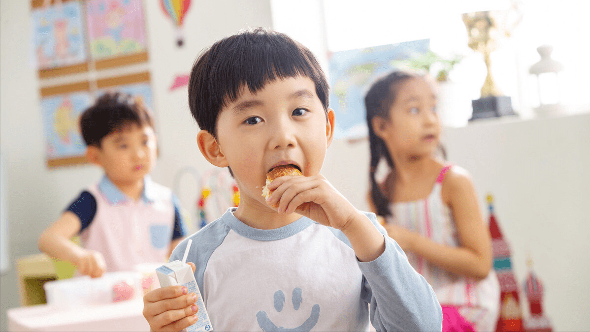 家长|新手爸妈该如何选择幼儿园，要多方考虑，给孩子提供好的成长环境