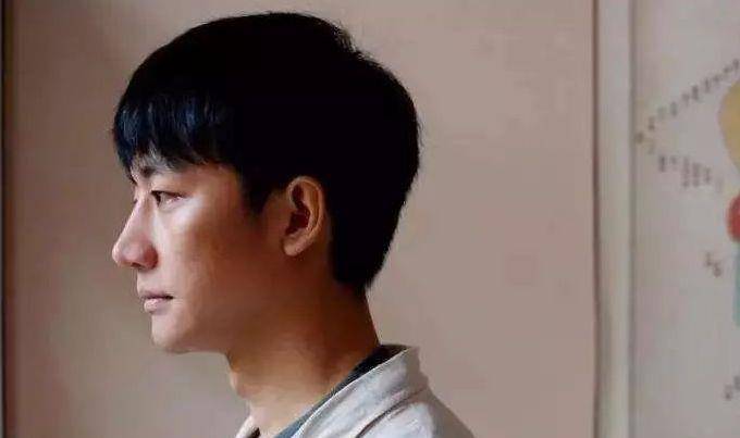 因为|狠人黄轩的逆袭史,从内娱弃子到名导宠儿,6段情史太精彩