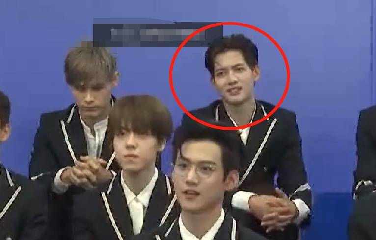 刘宇|《创造营4》开直播，胡烨韬甘望星颜值下滑，他才是“门面”担当