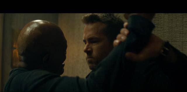 Roussel|《王牌保镖》小贱贱+局长，这片真不错