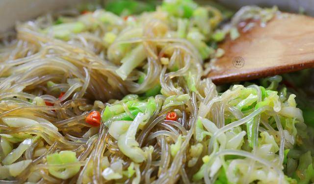 粉丝怎么炒才干香 a3d1bb96906746f2a2adb3c13bd33501.jpeg