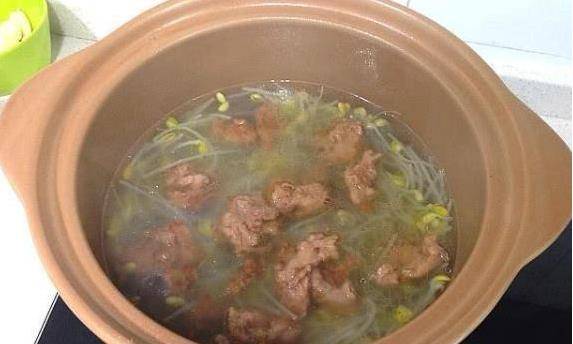 怎么把肉炖得软烂 ad51cd8a6e6c489db2fdb124c21b9d58.jpeg