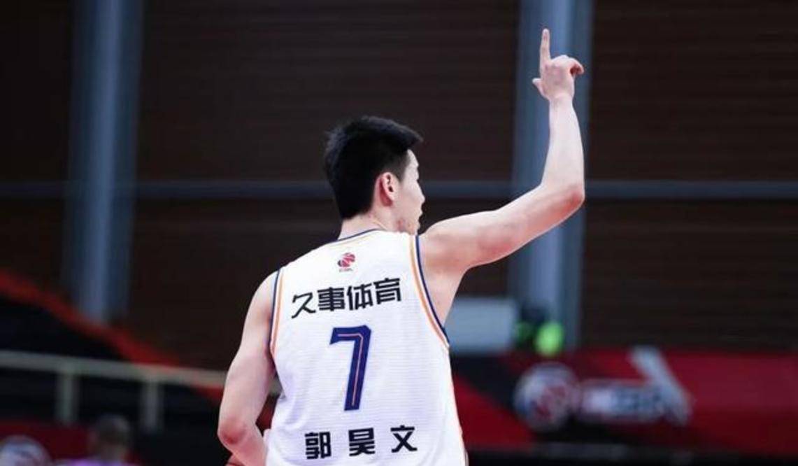 CBA谁得分最多cba得分王是双刃剑)，cba球员最高分？