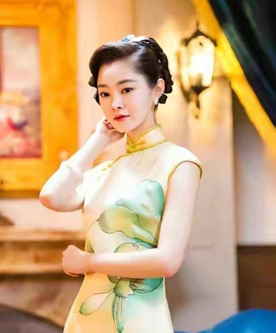 漂亮|穿旗袍漂亮的女明星都有谁？