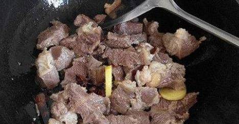 什么炖牛腩最好吃最营养 52554fa348744eb8ab29fa1b011e66b4.jpeg