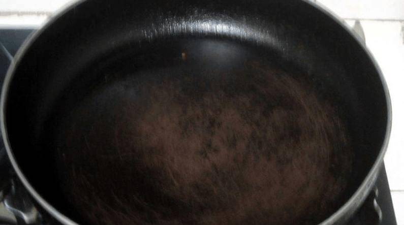 做法|早餐烧这美味，多冷儿子都爬起来吃，特别香，吃完一块，再来一块