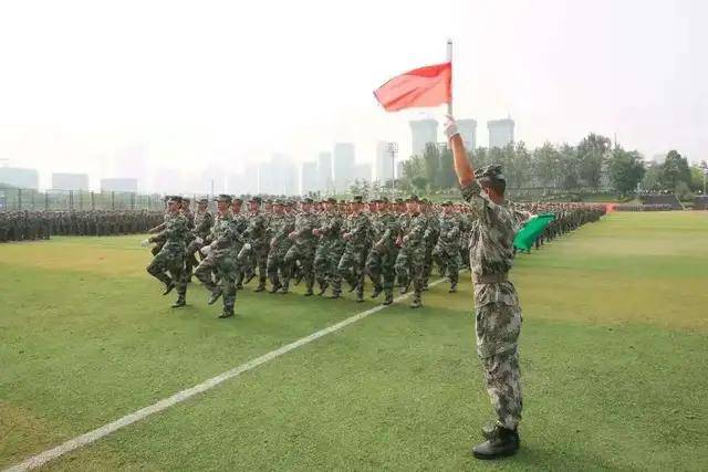 莘莘学子军训完了，威海这些美景在等你欣赏