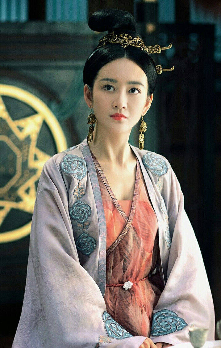 因为|古装扮相惊艳却总被忽视的女明星，宋轶仙气十足，王鸥美艳动人