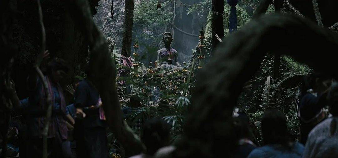 电影|热搜第一，受到6.2万观众期待的韩国电影《灵媒》真的那么好看吗？