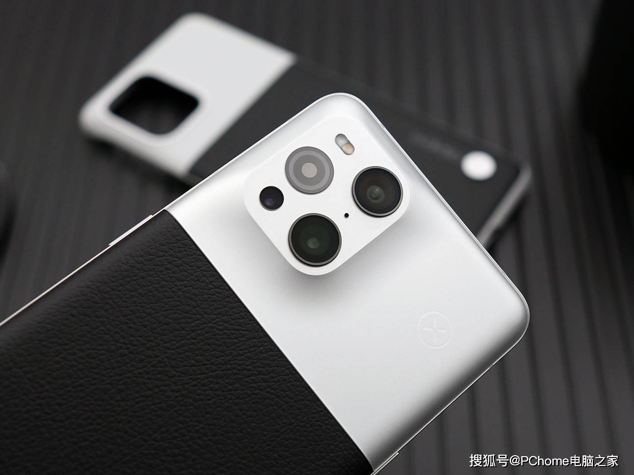 材质|OPPO Find X3 Pro摄影师版评测 由内及外全新打造