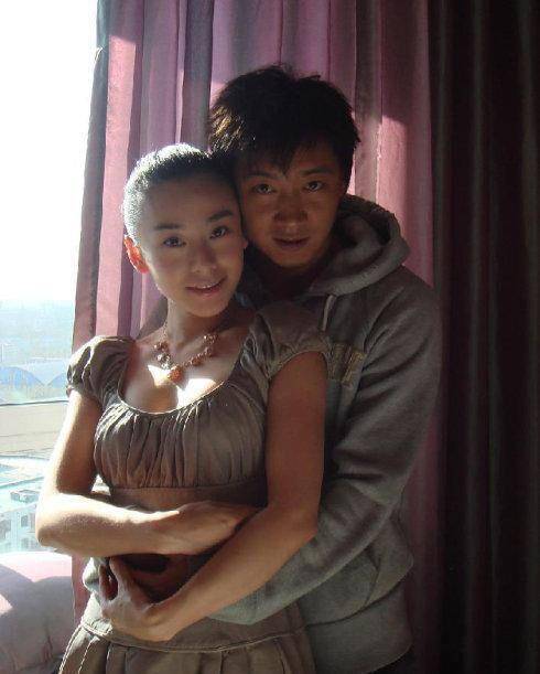 张晋|离开陈法蓉12年，悄悄娶圈外女友不拍戏，45岁越长越胖被遗忘