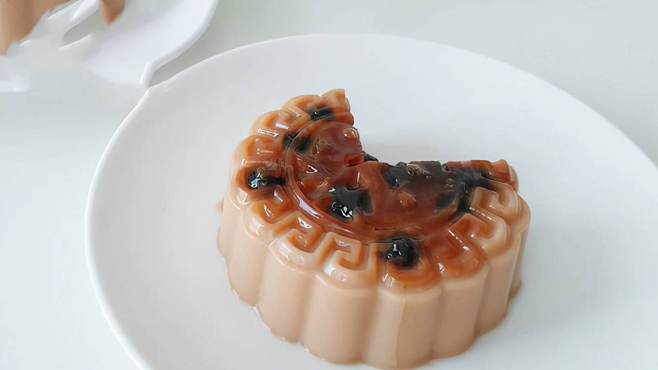 中秋带你盘点一下那些堪称黑暗料理的月饼