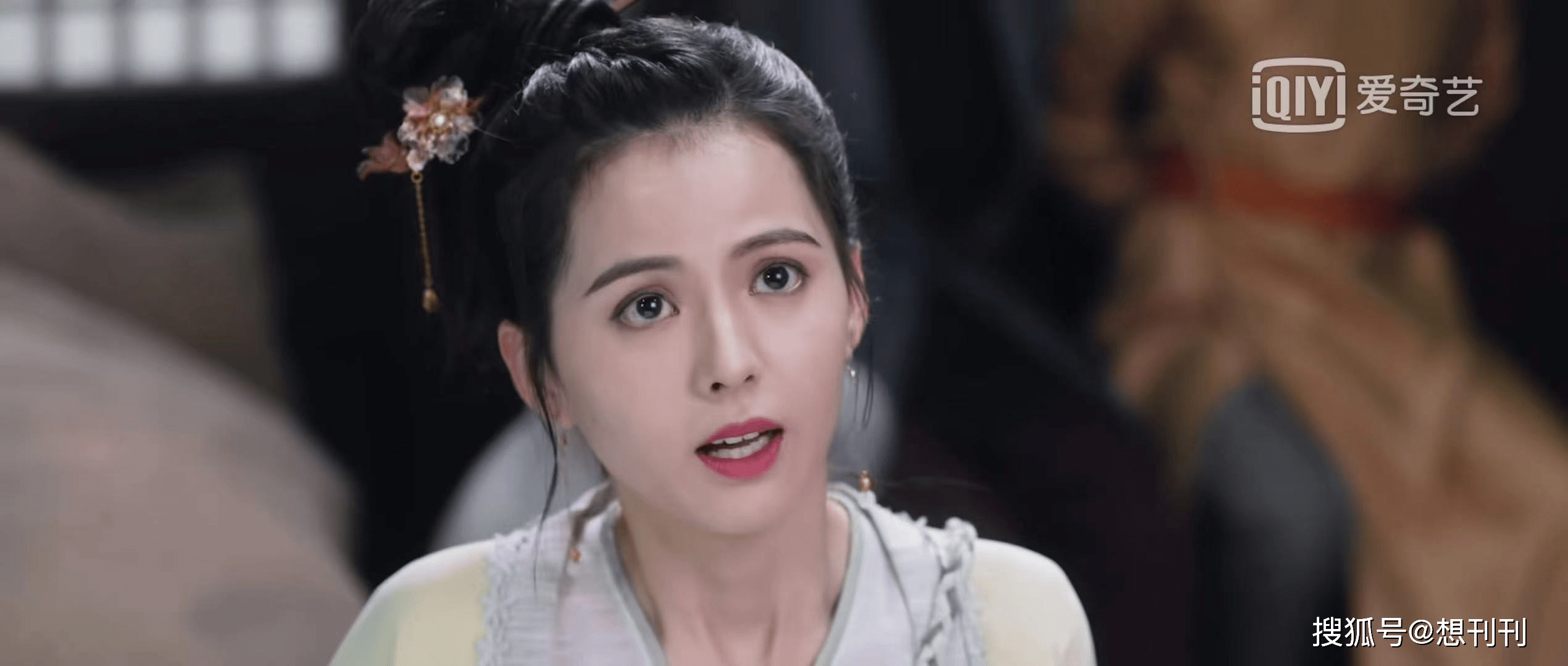 什么|五毒俱全！网剧主角配角一个比一个辣眼睛，整容崎岖超龄演技差…