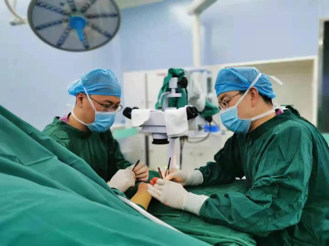 西安|中秋节，这群医生7台手术，挽救患者生命！