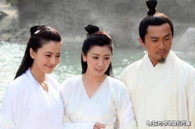 武功|金庸笔下最传奇之人，三大门派濒临灭门，被他这别派之人强行续命