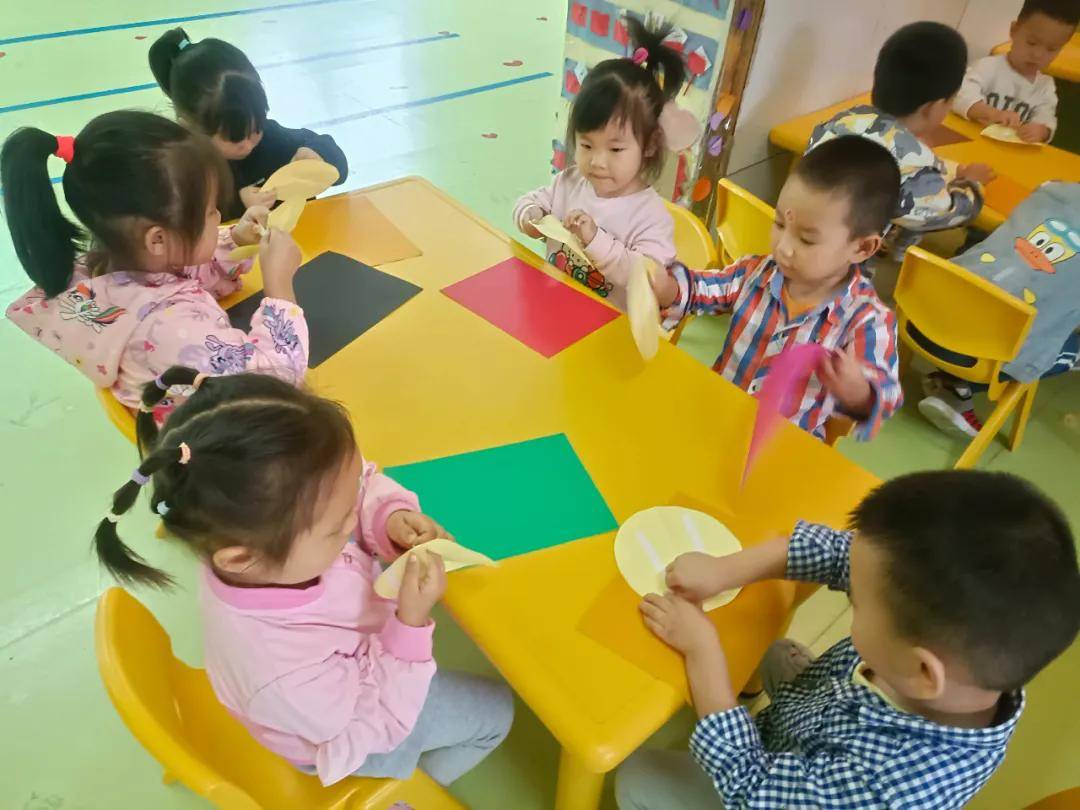 节日|吃月饼、做灯笼……航天基地这样欢度中秋佳节！