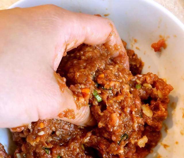 差不多|早餐不知道怎么做?手把手教你用面粉制作它,厨房小白也能精通