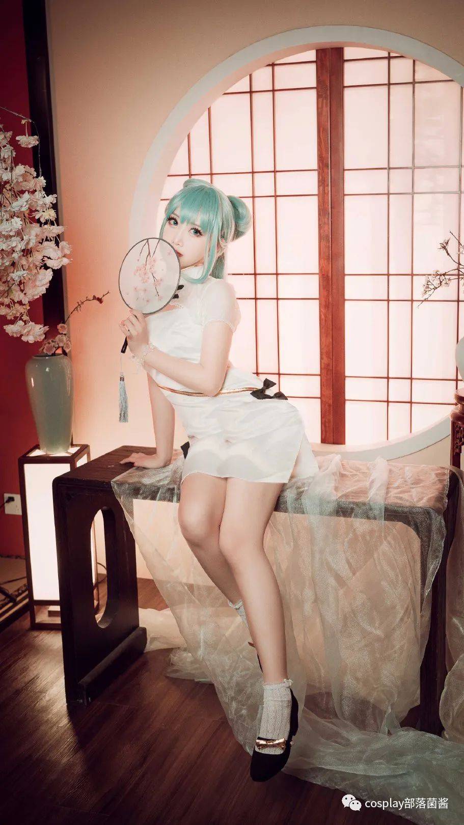 cos：初音韶华旗袍cos正片@面饼仙儿